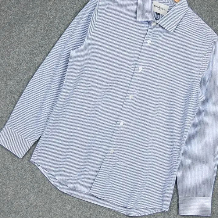 Old Money Shirt - Image 4